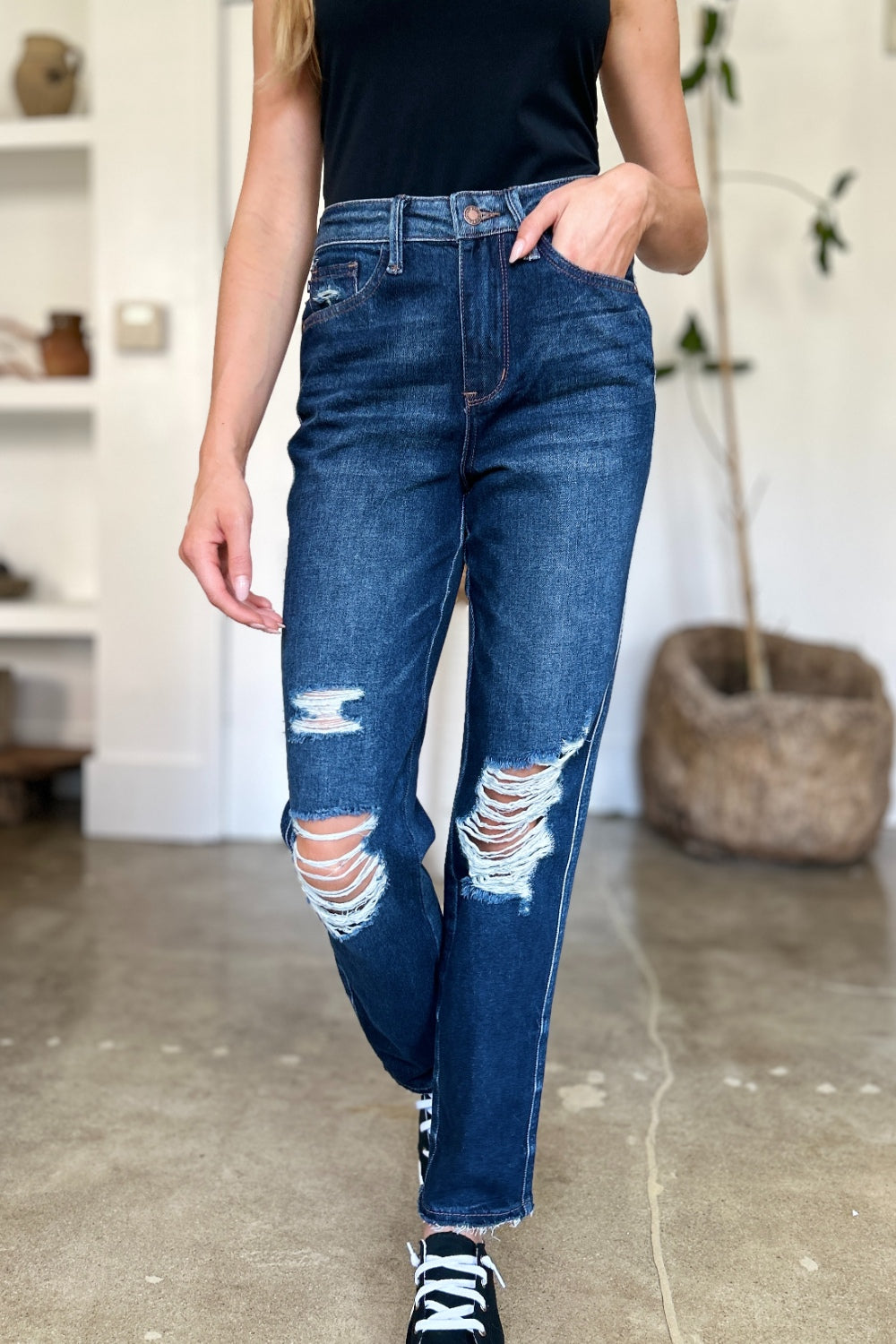 👖 Judy Blue High-Waist Rigid-Magic Heavy-Destroy Straight Jeans – Dark Wash (0-24W) 💙✨