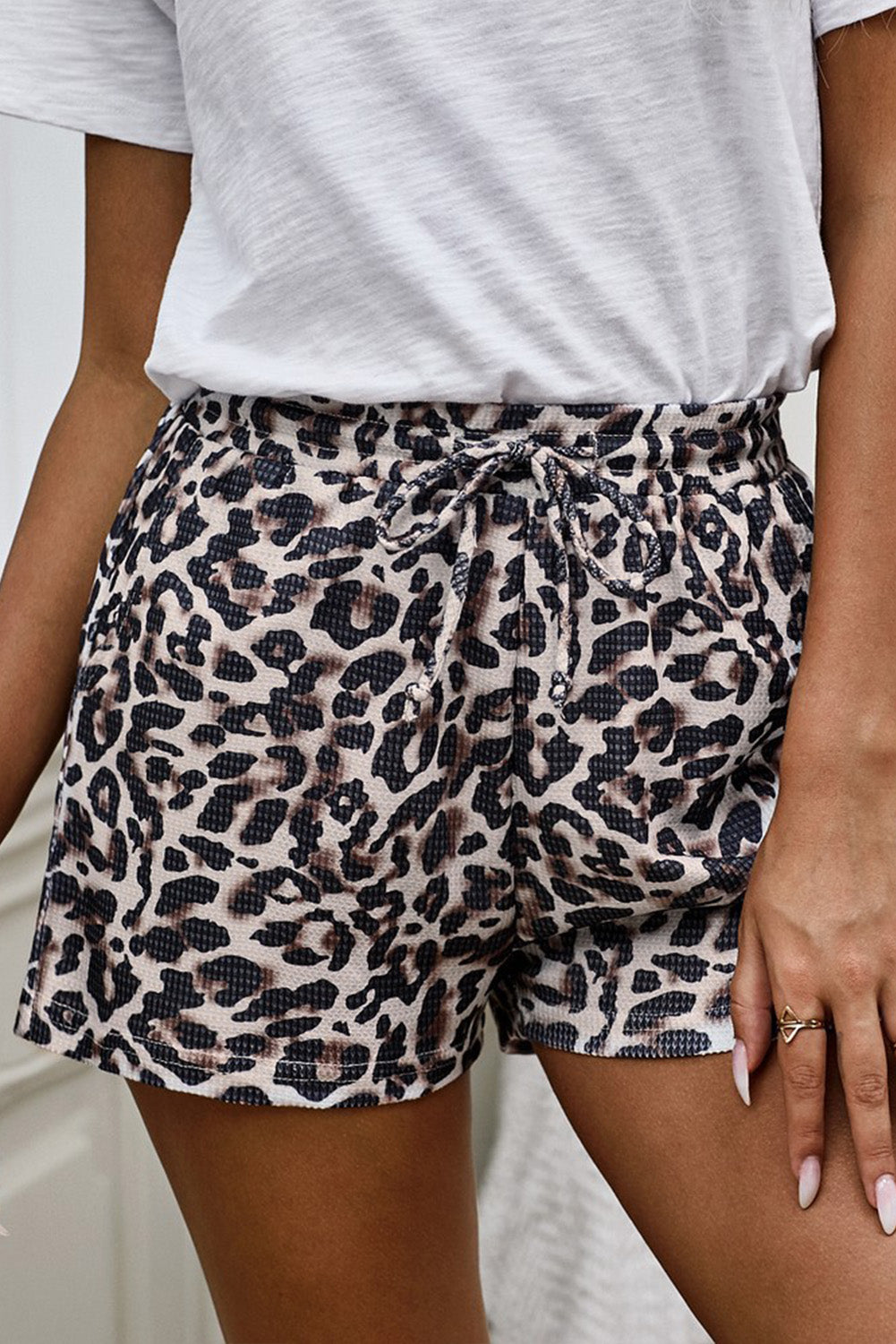 LEOPARD-PRINT DRAWSTRING WAIST CASUAL SHORTS - (S-XL)