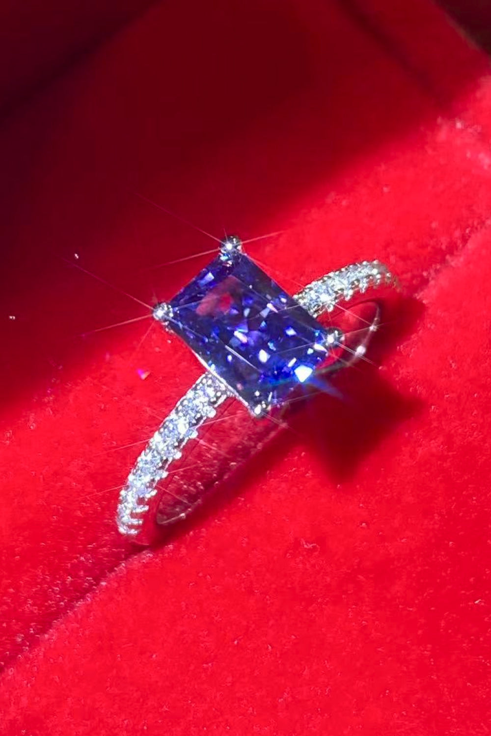 1 Carat Moissanite &amp; Zircon 925 Sterling Silver Rectangular Pendant Ring - Blue