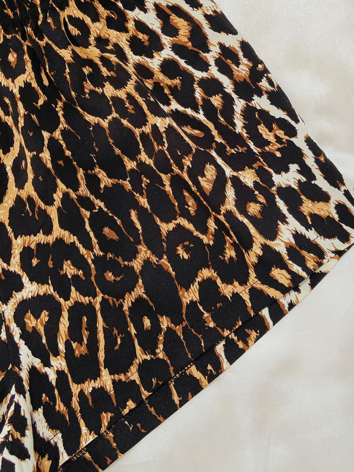 Leopard-Print Lip Graphic Short Sleeve Top &amp; Shorts Loungewear Set - (S-XL)