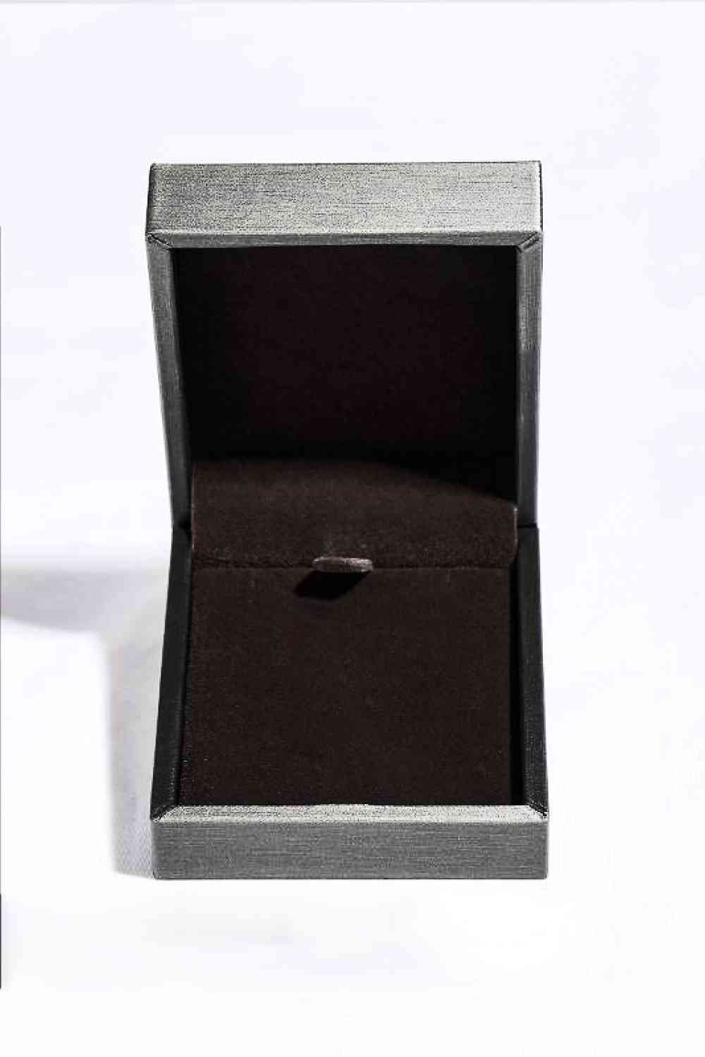 1 Carat Moissanite 3-Prong Pendant Necklace - Silver, Gold