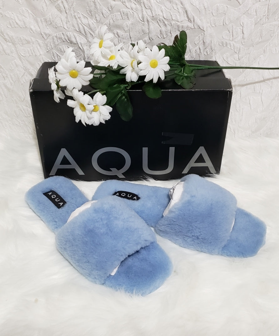 💙☁️ AQUA Snowy Shearling Slippers – Light Blue – (8) ☁️💙