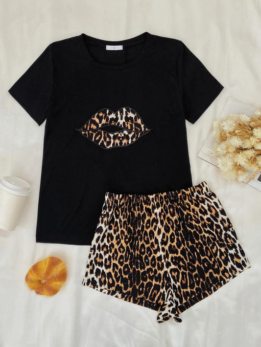 LEOPARD-PRINT LIP GRAPHIC SHORT SLEEVE TOP & SHORTS LOUNGEWEAR SET - (S-XL)